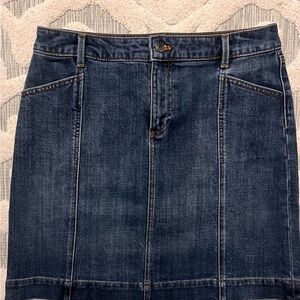 Talbots Petite Denim Skirt Size 8P Stretch A-Line Knee Length Blue Wash